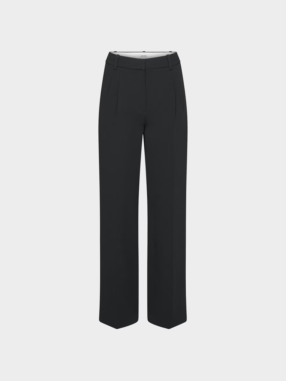 Aritzia Effortless Pant in Crepette, Black, High Waisted
